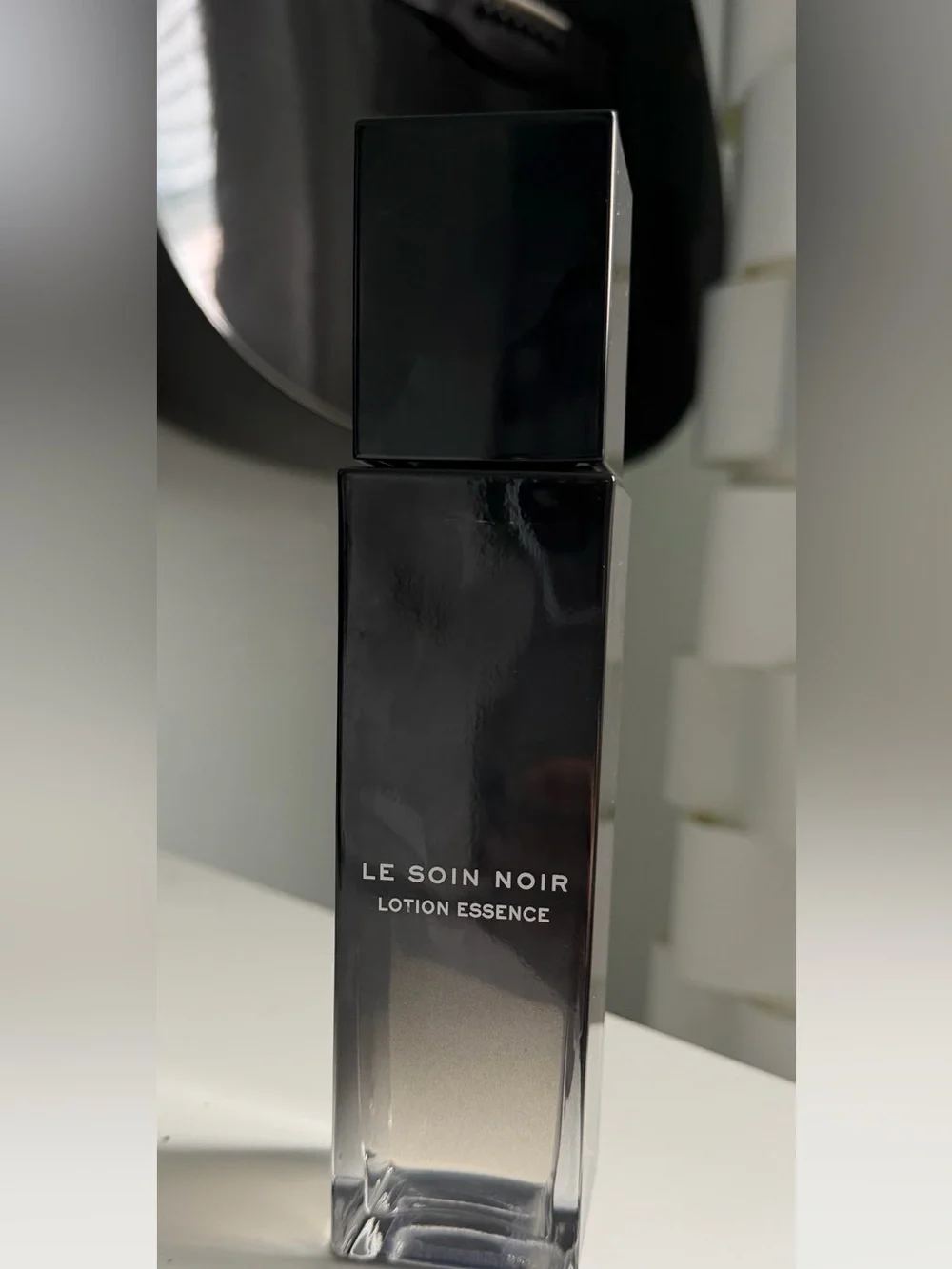 Givenchy Le Soin Noir Lotion Essence - 150ml